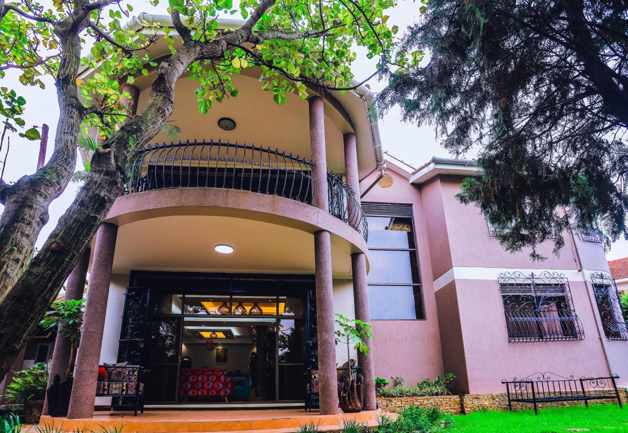 Gazelle Guest House Kampala Ngoại thất bức ảnh